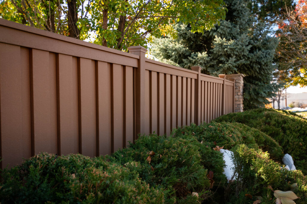 Trex Fence the Cove HOA Lakewood CO (4)