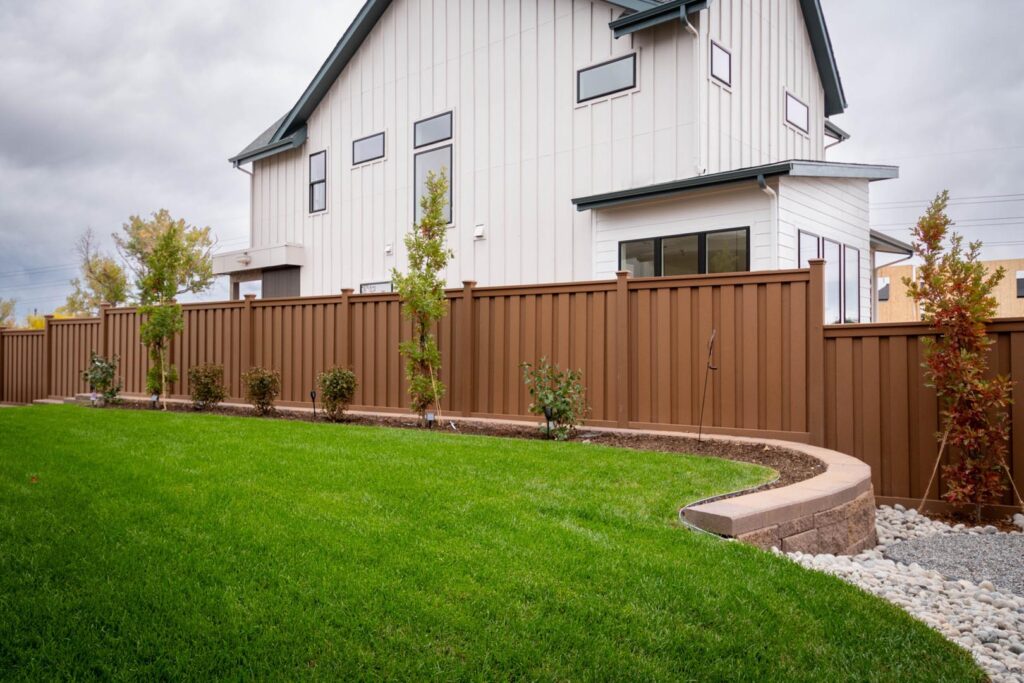 24 trex fence boulder6 5