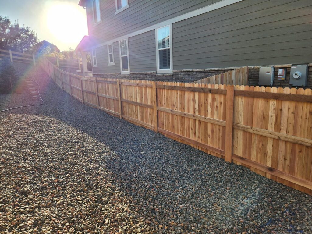 castle rock cedar fence2