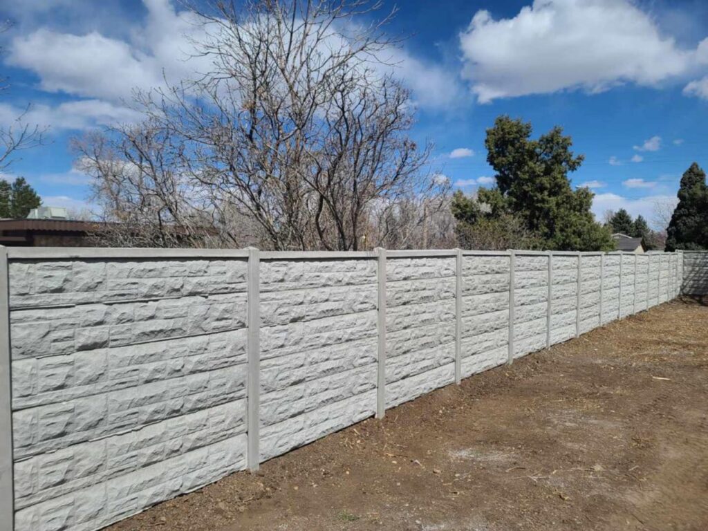 precast concrete fence e1650567157677