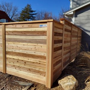 Horizontal fence with top cap and fascia