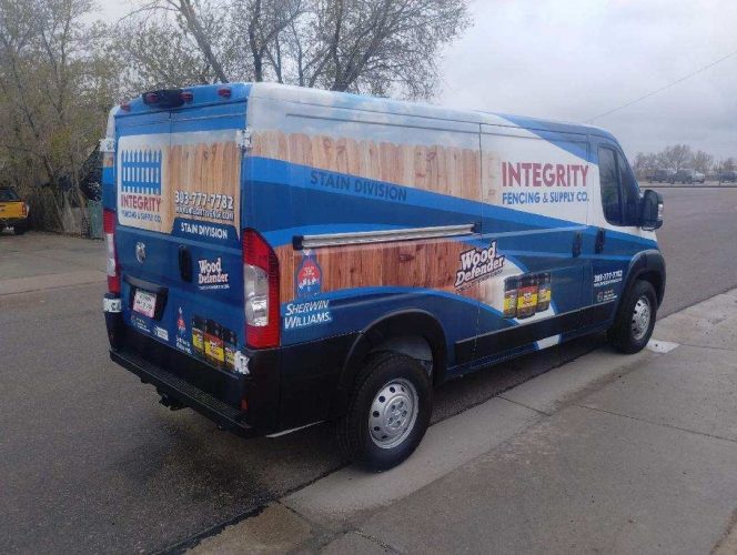 integrity-fence-staining-van